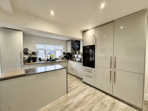 Photo 12- click for photo gallery